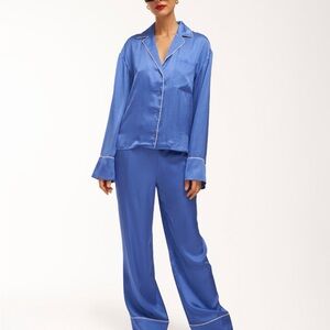 NEW w/tags! Gorgeous Equipment Blue Satin Pajama Set XL